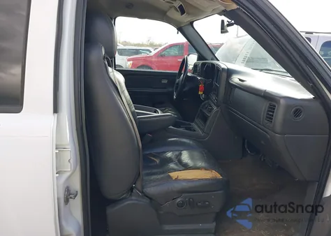 2006 Chevrolet Silverado 2500Hd Lt3 из США, поврежденный, VIN 1GCHK23D96F257428